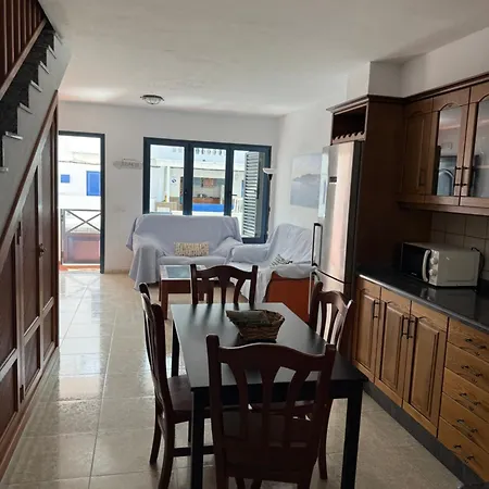 Casa La Charca De Apartman Famara